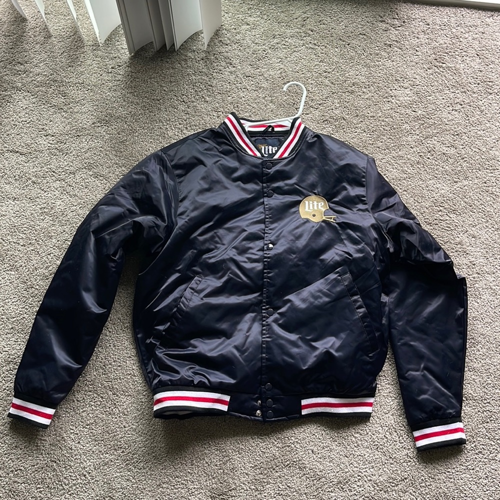 Miller light winter jacket. Size Large.